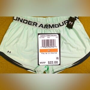 NEW..WOMEN 3X PLUS SIZE UNDER ARMOUR PLAY UP 2.0 SHORTS..NO POCKETS((MINT GREEN)
